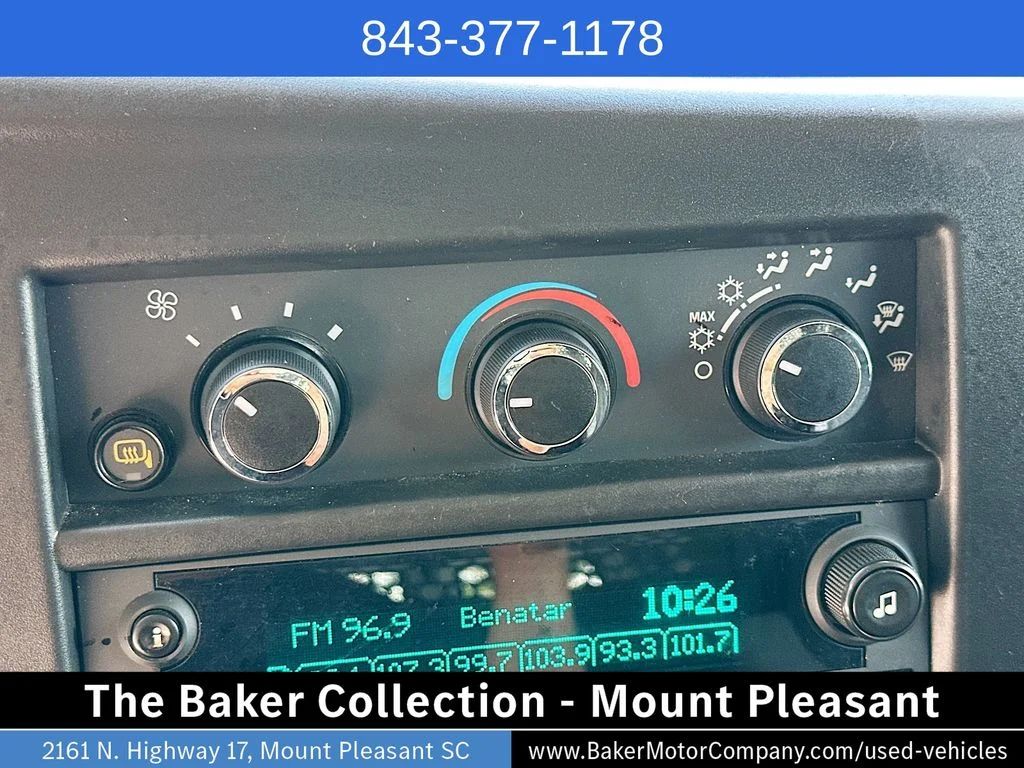 Used 2023 Summit White GMC Work Van image 14