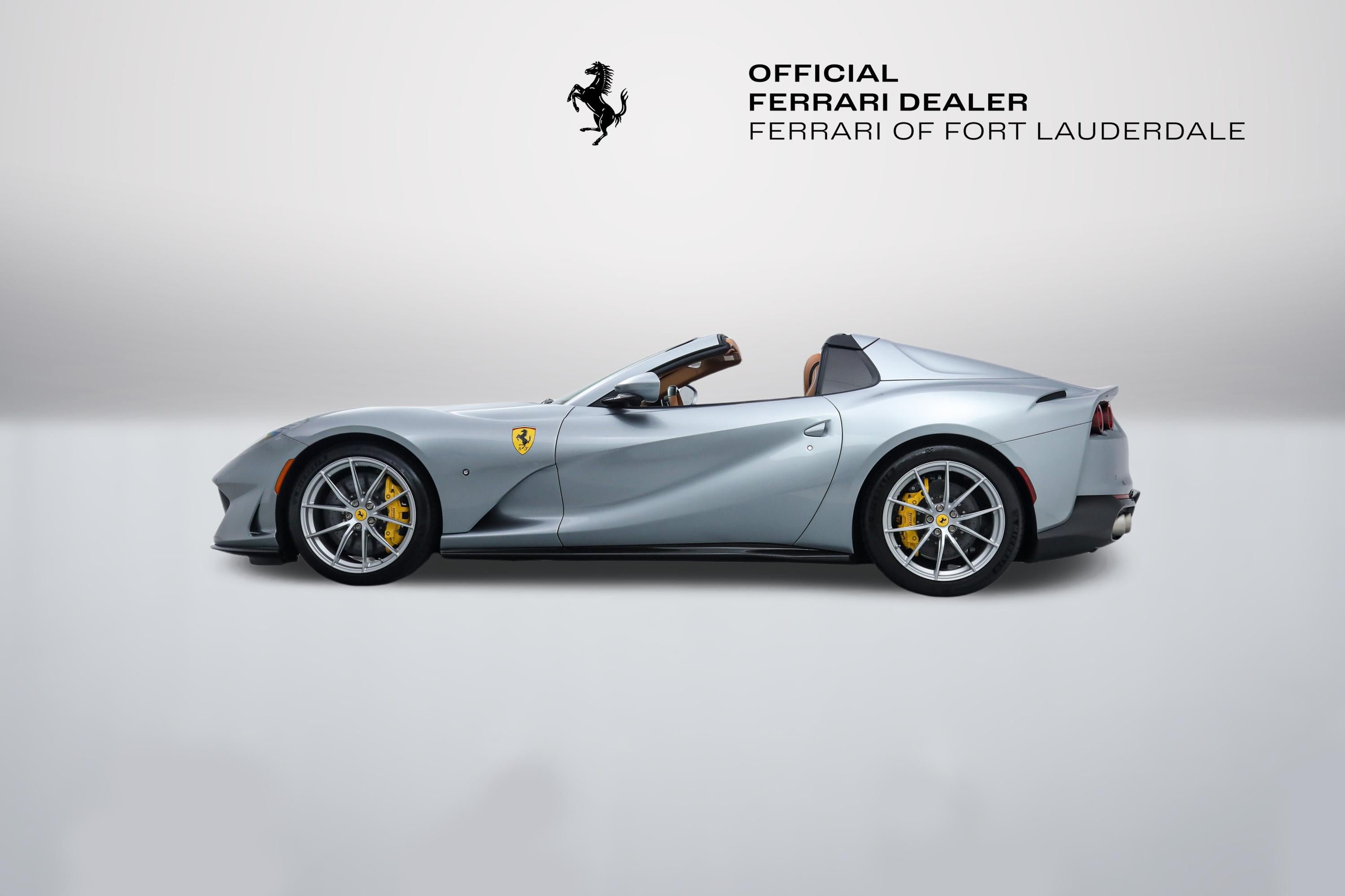 Certified Used 2023 Grigio Titanio Metall Ferrari  image 4