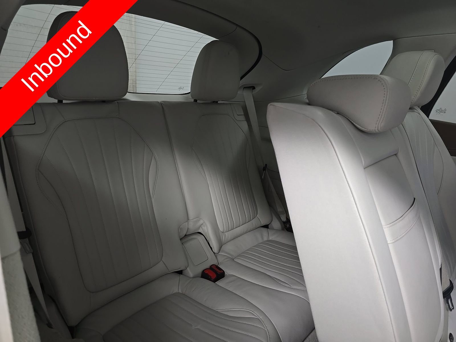 Used 2023  Mercedes-Benz 450 image 10