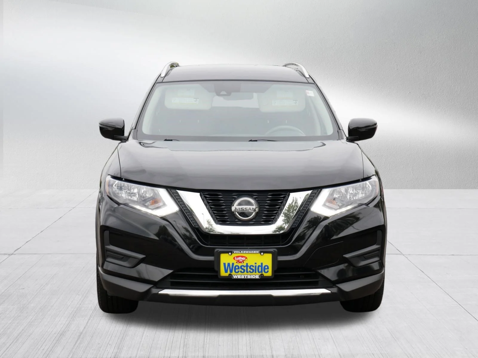 Used 2020 Nissan Rogue SV with VIN KNMAT2MV7LP511794 for sale in St. Louis Park, MN