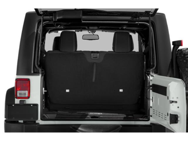 Used 2015 Bright White Clearcoat Jeep Rubicon image 15