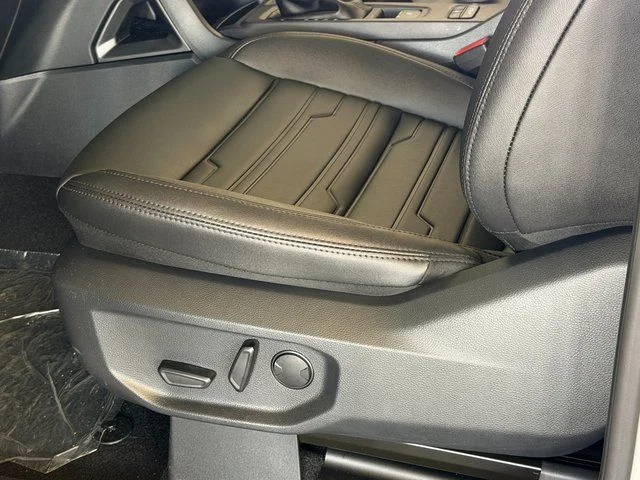 New 2026 Avalanche Ford Lariat image 21