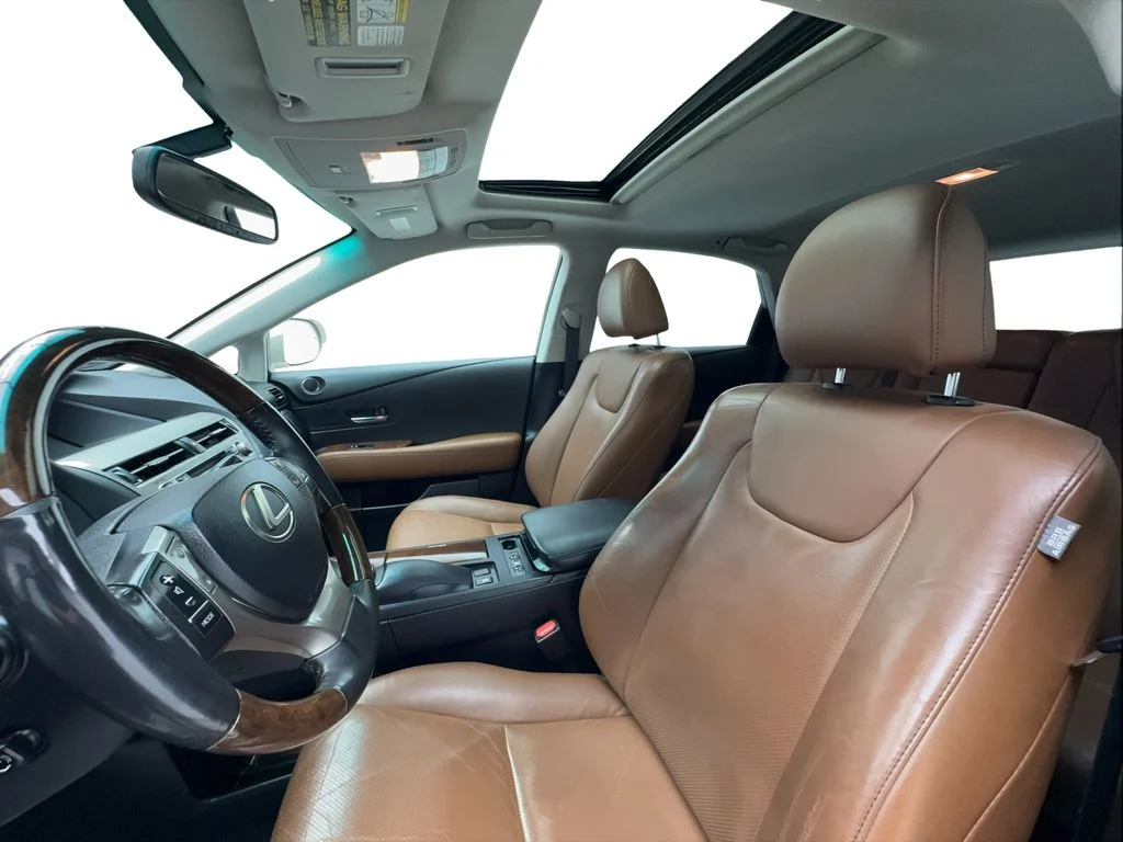 Used 2015 Beige Lexus 350 image 19