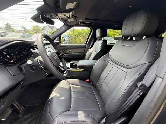 Certified Used 2026 Gray Land Rover Dynamic SE image 4