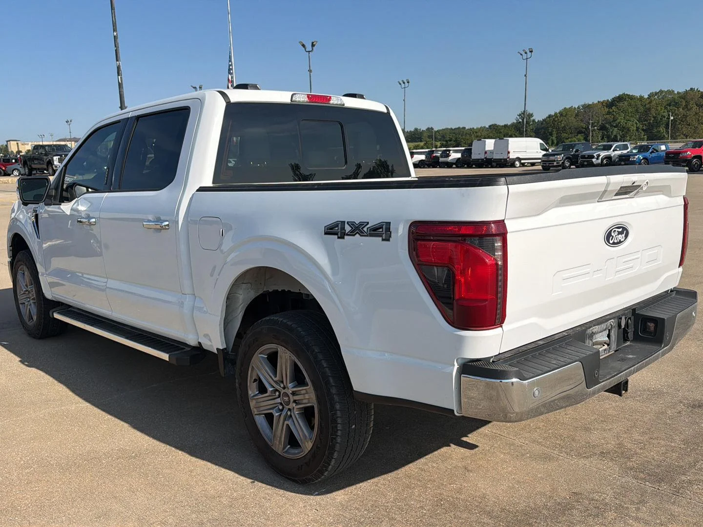 Certified Used 2024 Oxford White Ford XLT image 5