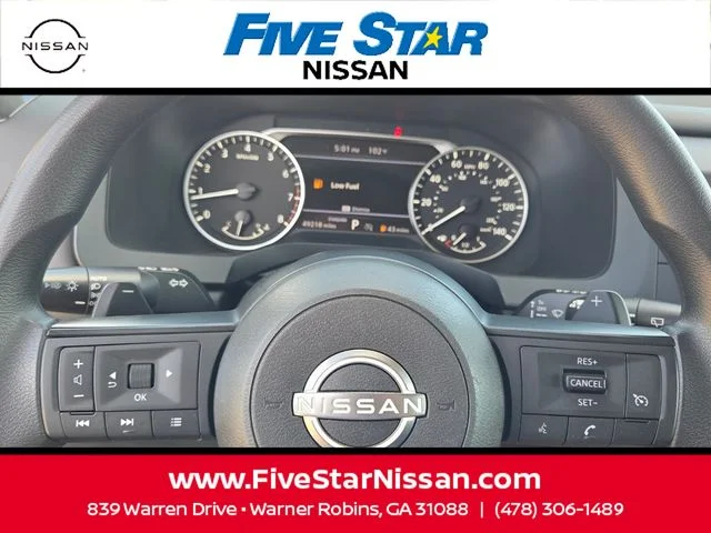 Used 2024 Gray Nissan S image 22