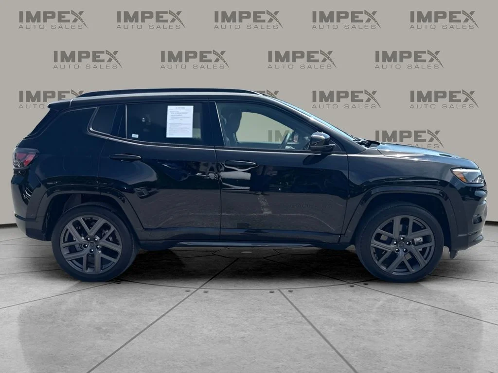Used 2025 Black Jeep Limited image 5
