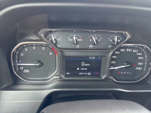 Used 2022 Red GMC SLE image 23