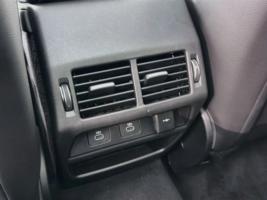 Used 2025 Black Land Rover S image 27