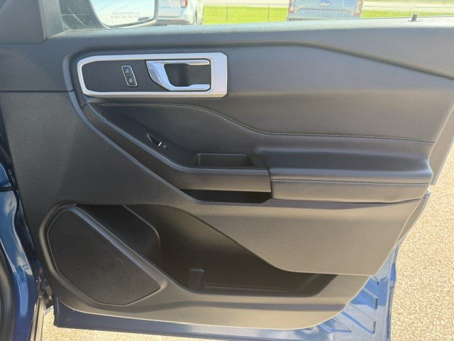 Certified Used 2020 Blue Metallic Ford XLT image 37