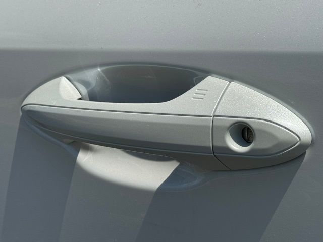 New 2026 RADIANT WHITE INFINITI Sport AWD image 8