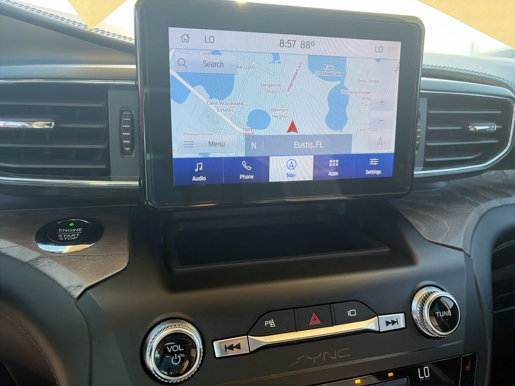 Used 2020 Blue Ford Platinum image 20