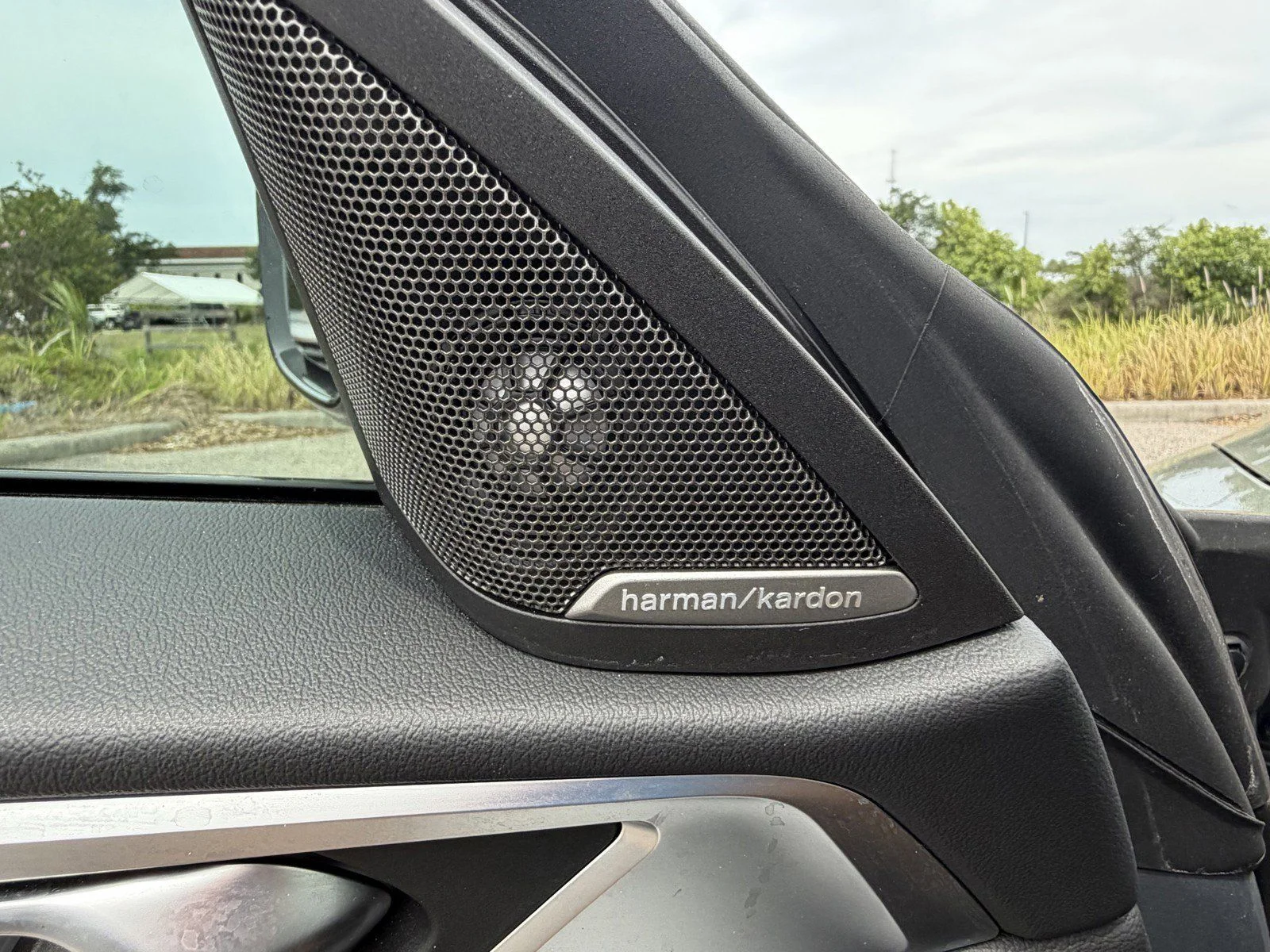 Used 2023 Skyscraper Grey Metallic BMW eDrive35 image 25