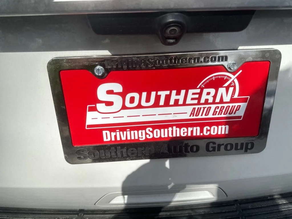 Used 2021 White Ford Platinum image 27