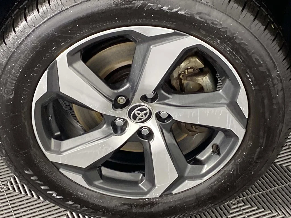 Used 2022 Blueprint Toyota SE image 31