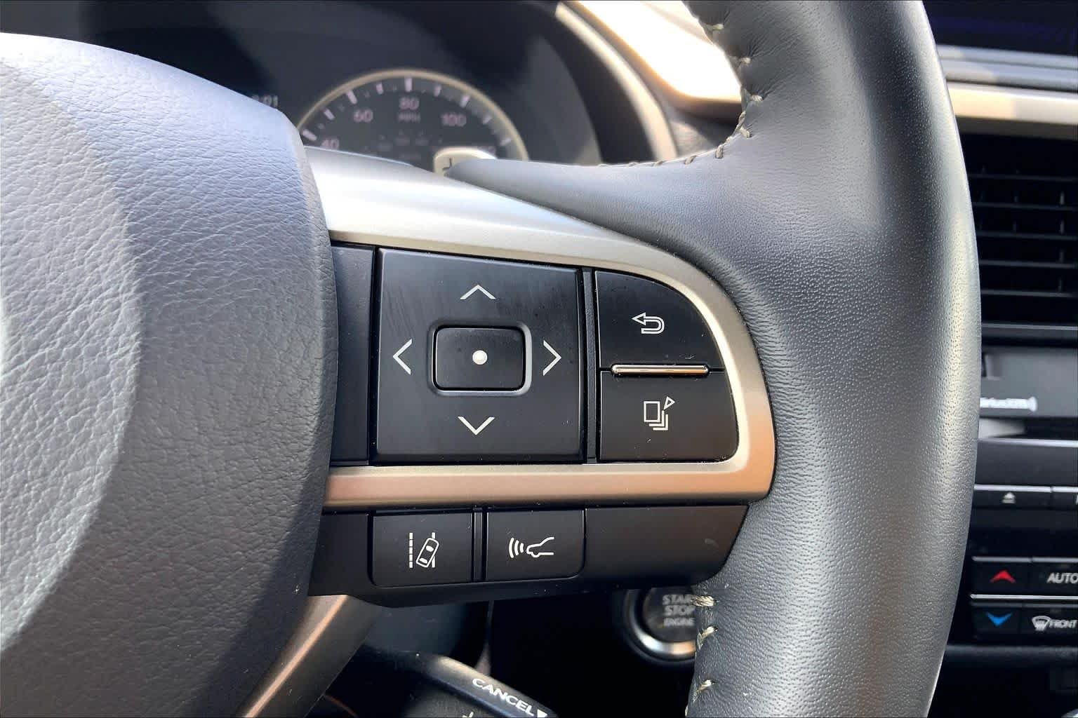 Used 2022 Atomic Silver Lexus  image 25