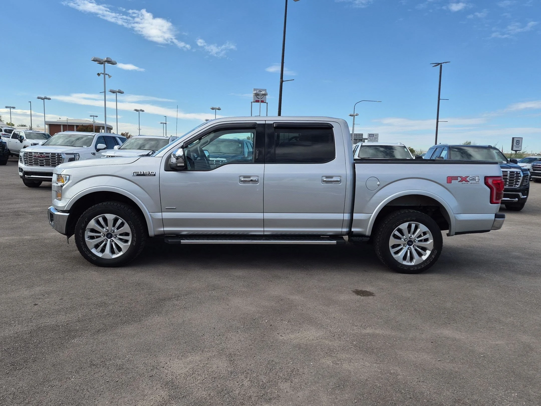 Used 2015 Ingot Silver Ford Lariat image 2