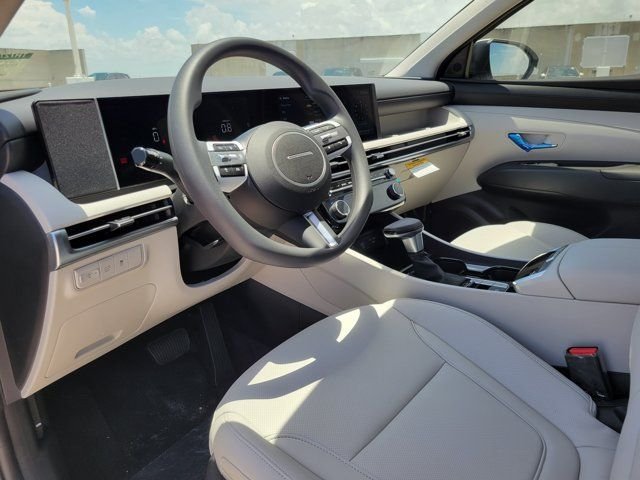 New 2026 White Hyundai SEL Plus FWD image 8