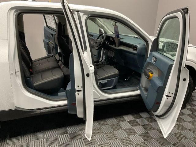 Certified Used 2025 Oxford White Ford Tremor image 21