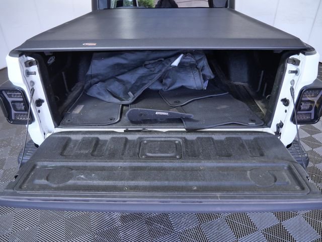 Certified Used 2020 White Jeep Rubicon image 11