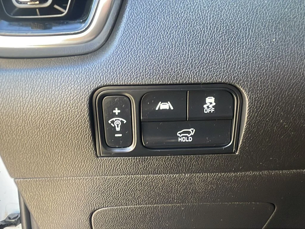 Certified Used 2021 White Kia SX-Prestige image 19