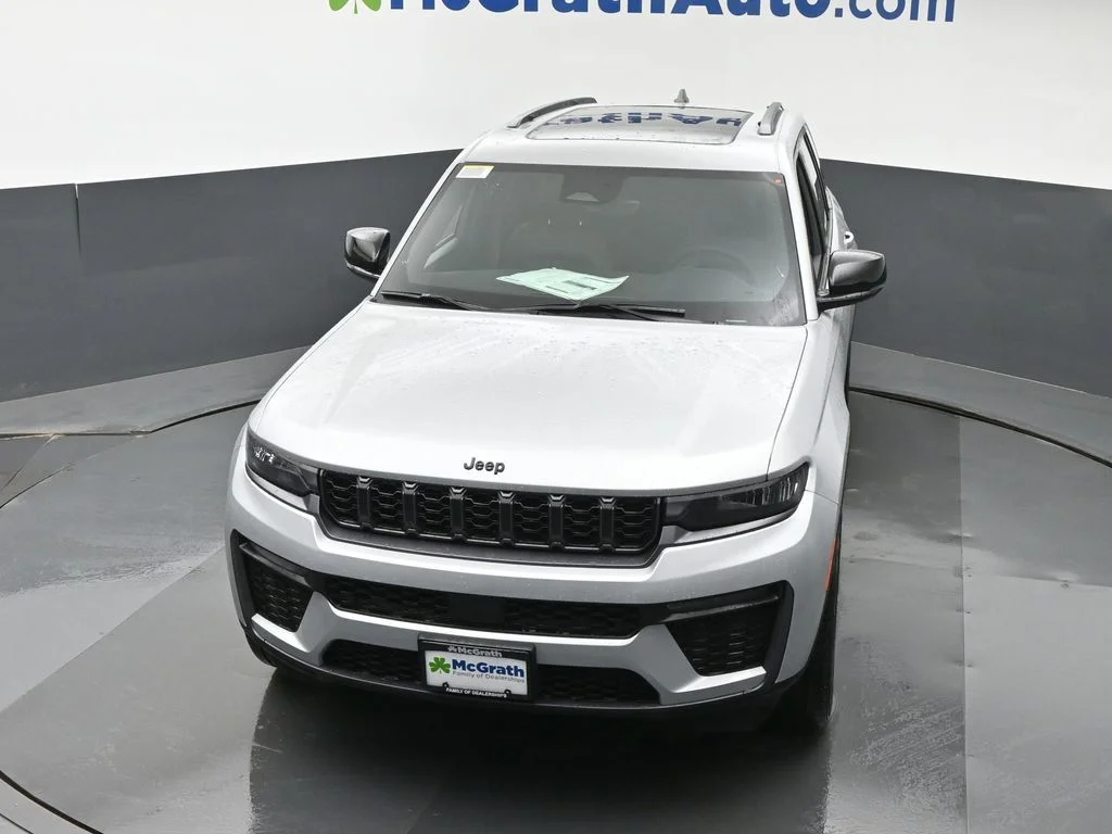 New 2026 Silver Jeep Limited image 28