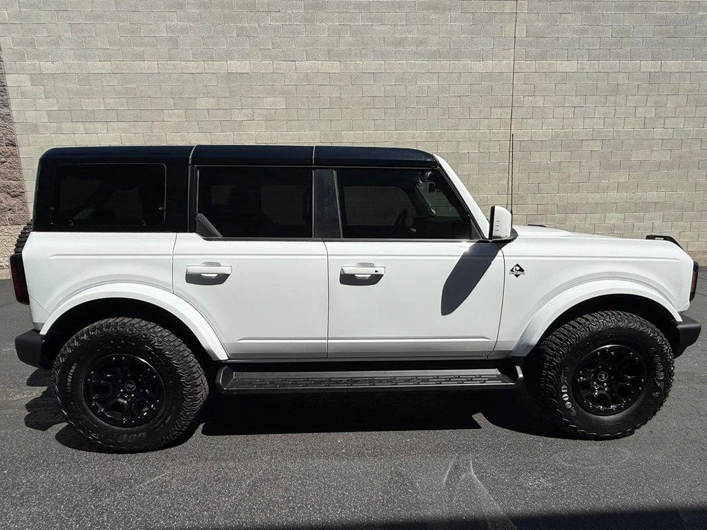 2025 Ford Bronco 4-Door Outer Banks - Photo 8