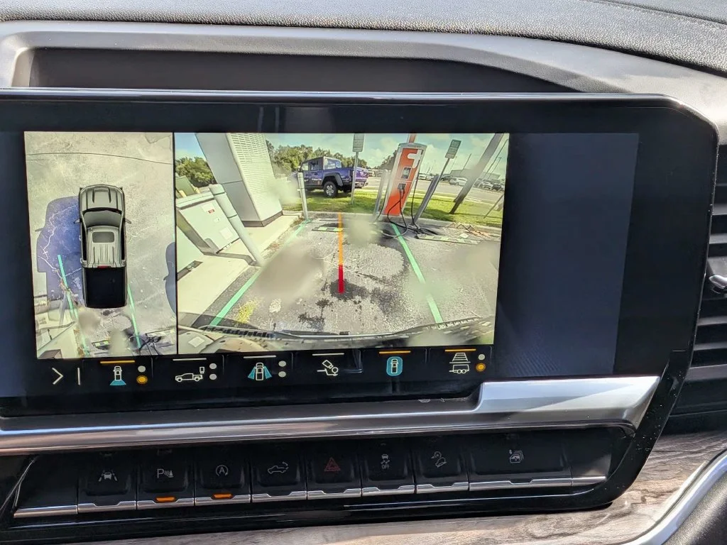 Used 2022 Gray Chevrolet LTZ image 27