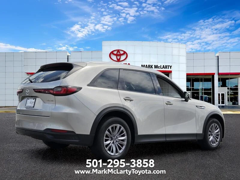 Used 2025 Platinum Quartz MAZDA 3.3 TURBO PREFERRED PACKAGE image 5