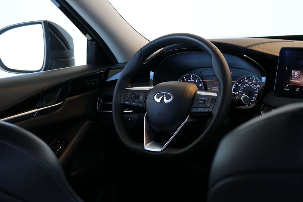 Certified Used 2025 Black INFINITI PURE image 37