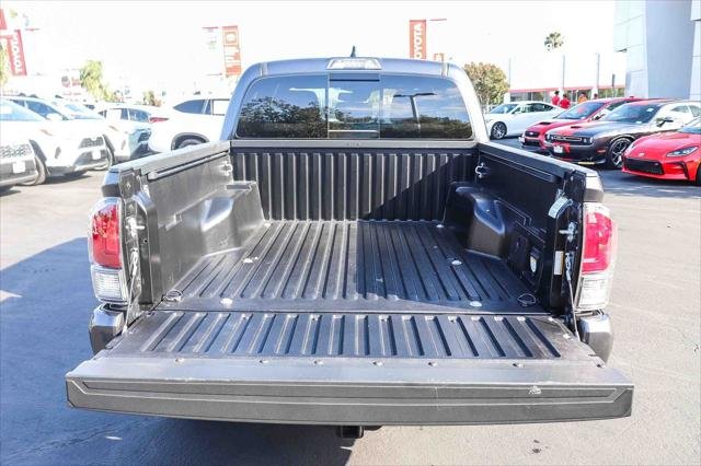 Certified Used 2023 MAGNETIC GRAY MET. Toyota  image 32