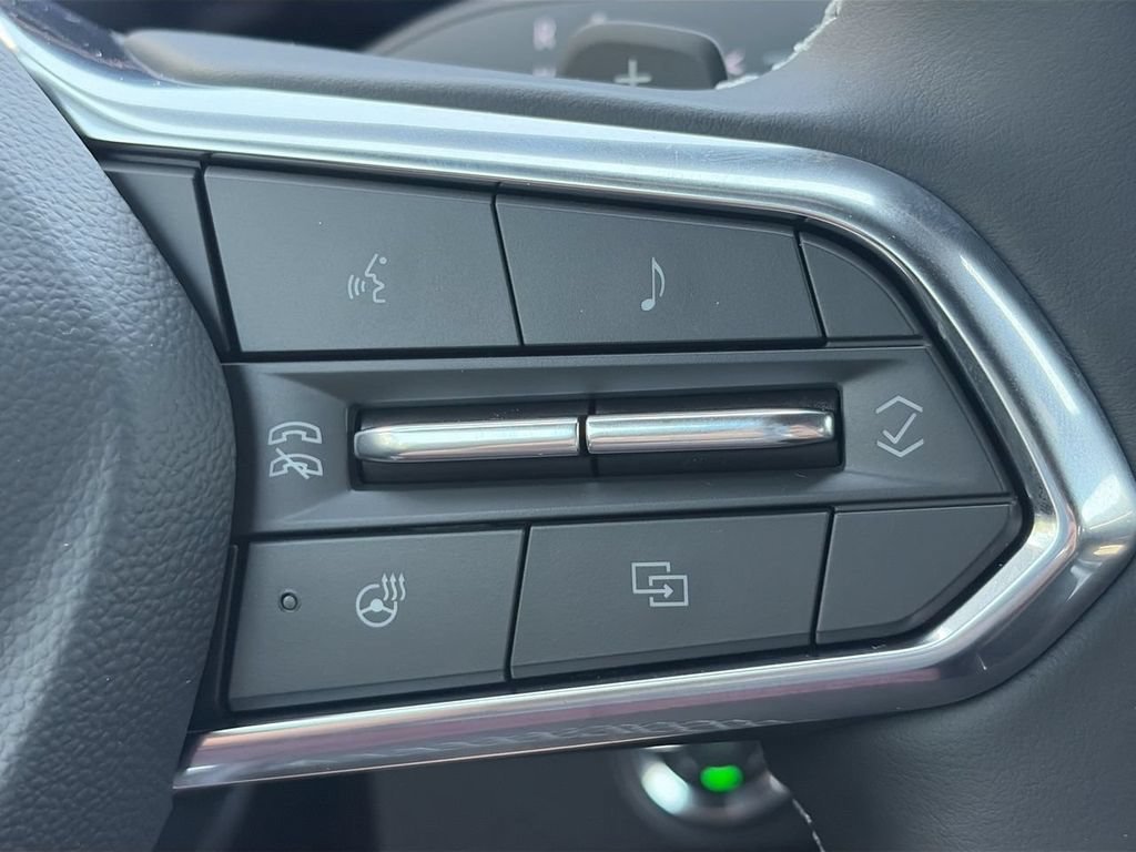 2027 Chevrolet Traverse LT - Photo 26