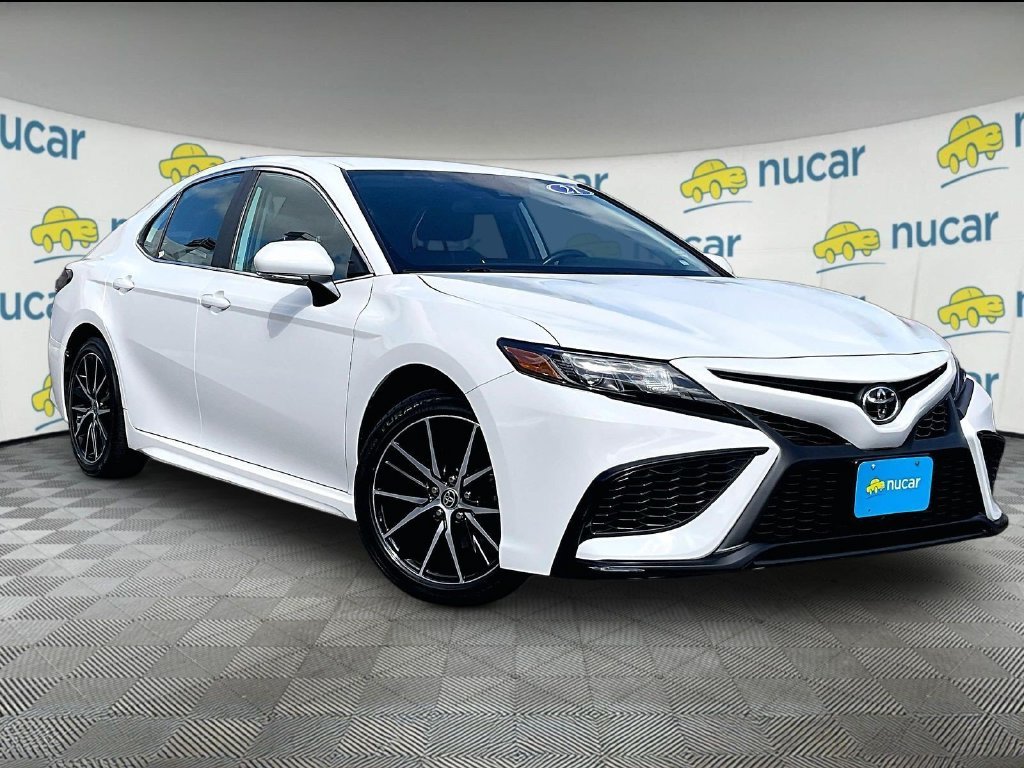 Used 2021 White Toyota SE image 1
