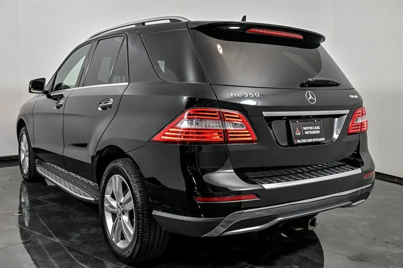 Used 2014 Black Mercedes-Benz ML 350 4MATIC® image 7