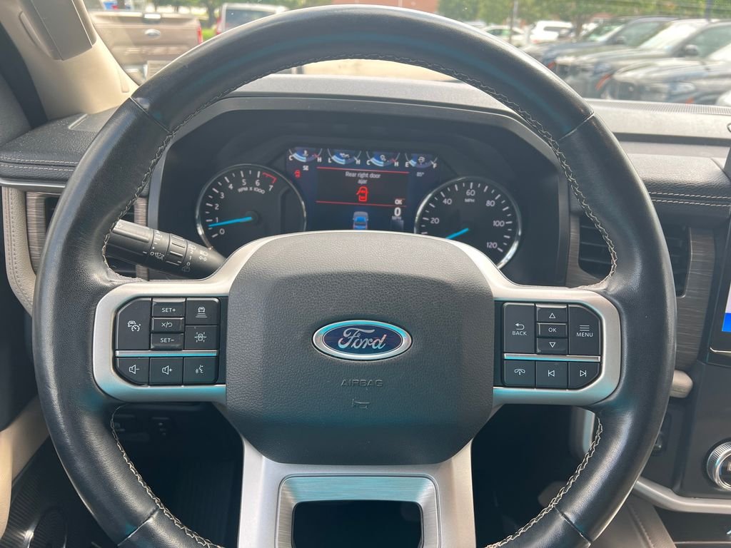 Used 2022 Silver Metallic Ford Limited image 16