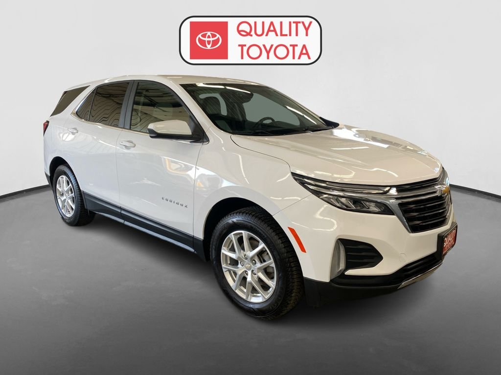 Used 2022 Chevrolet Equinox LT with VIN 3GNAXUEV7NL179988 for sale in Fergus Falls, Minnesota