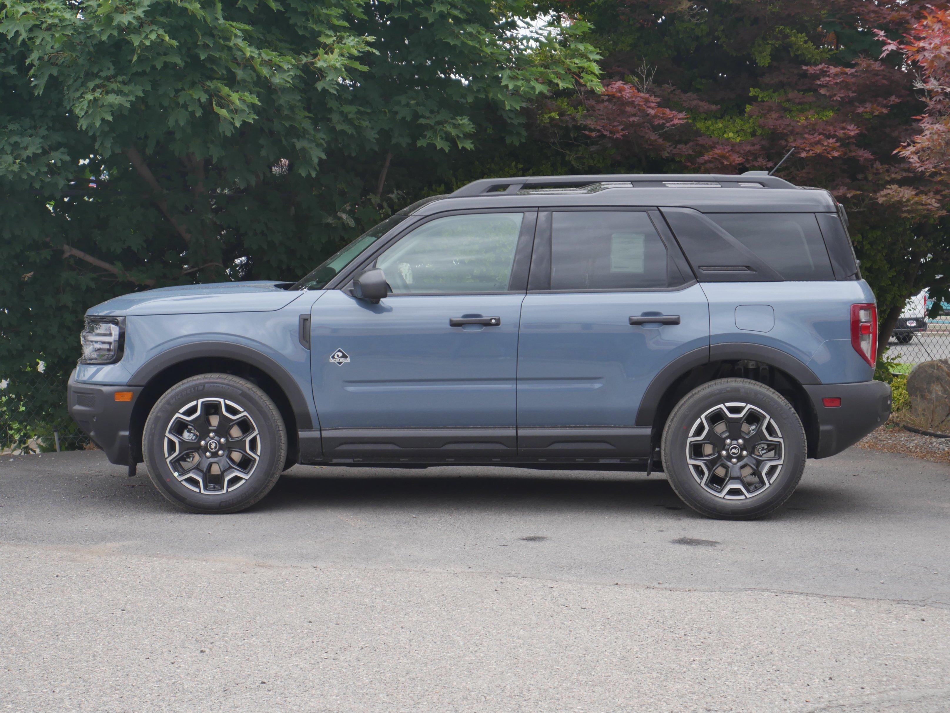 New 2026 Azure Gray Metallic Tri-Coat Ford Outer Banks® image 18