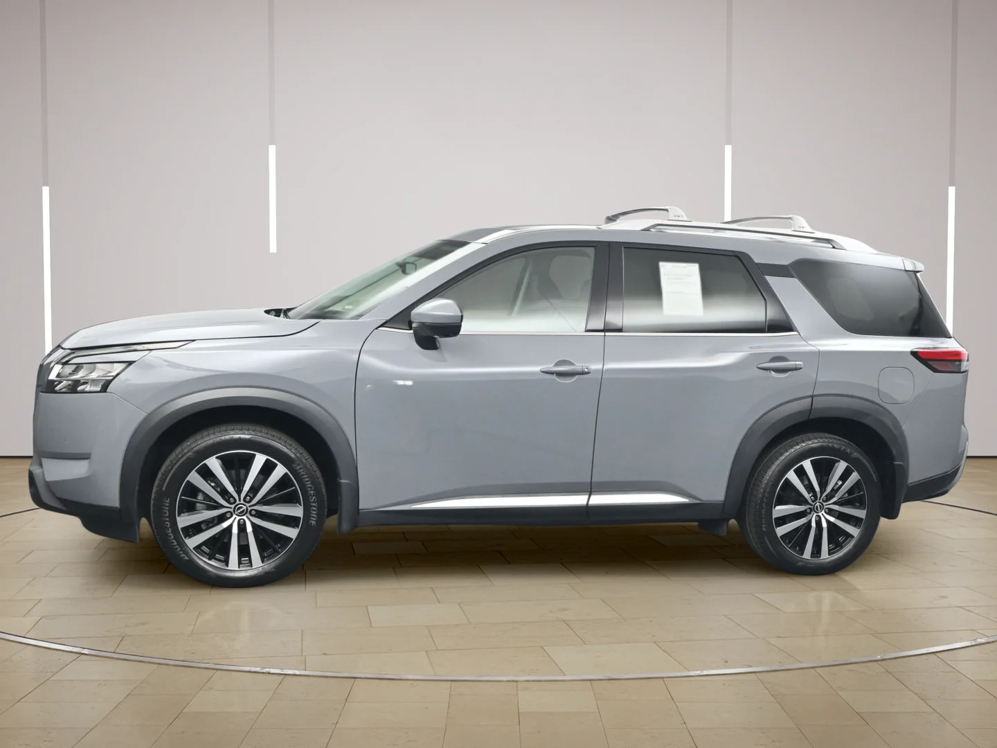 Certified Used 2024 Boulder Gray Pearl Nissan Platinum image 4