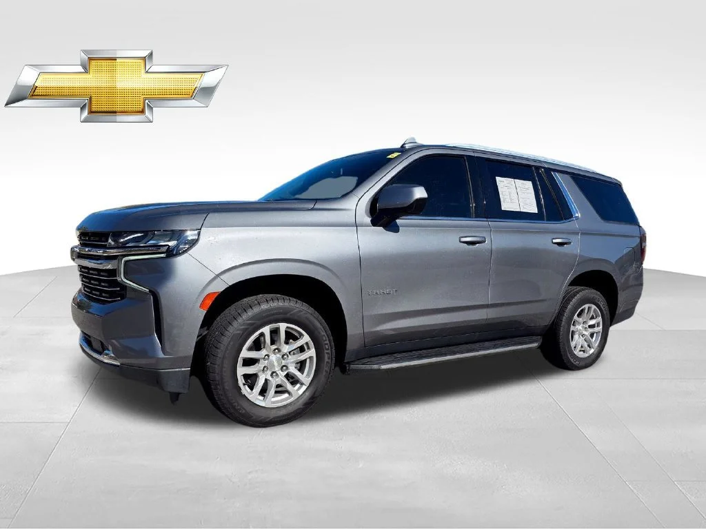 Used 2021 SATIN STEEL METALLIC Chevrolet LT image 2