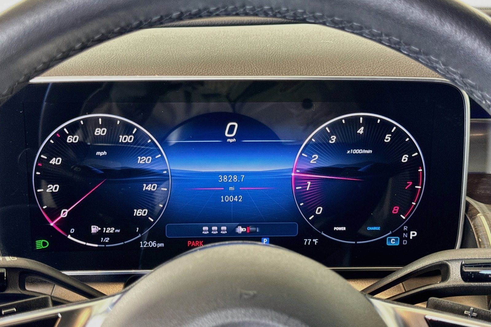 Certified Used 2026 Polar White Mercedes-Benz GLC 300 image 12