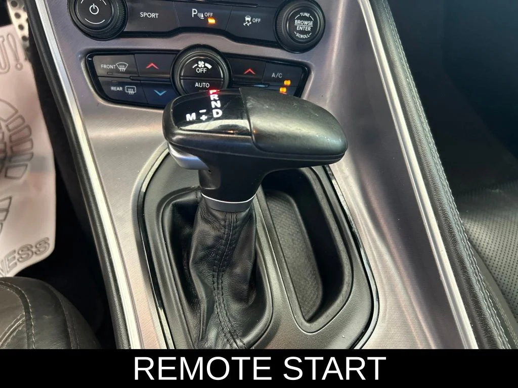 Used 2019 Gray Dodge SXT image 10