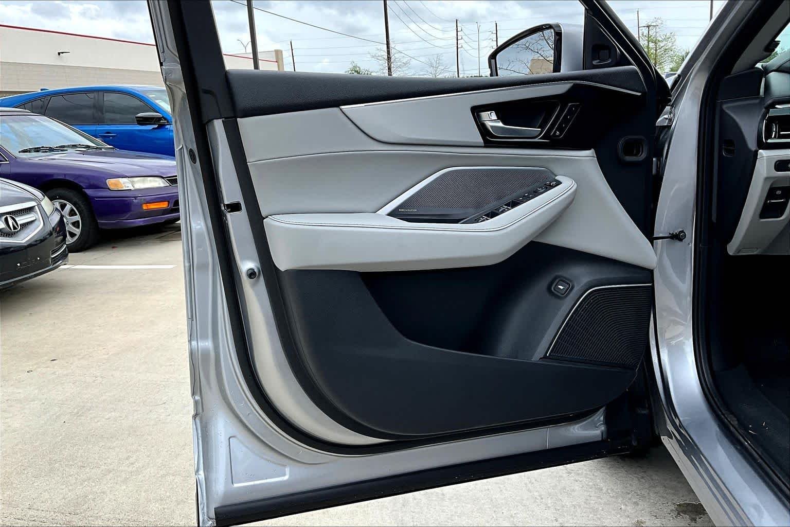 New 2026 Solar Silver Metallic Acura w/Technology Package image 16