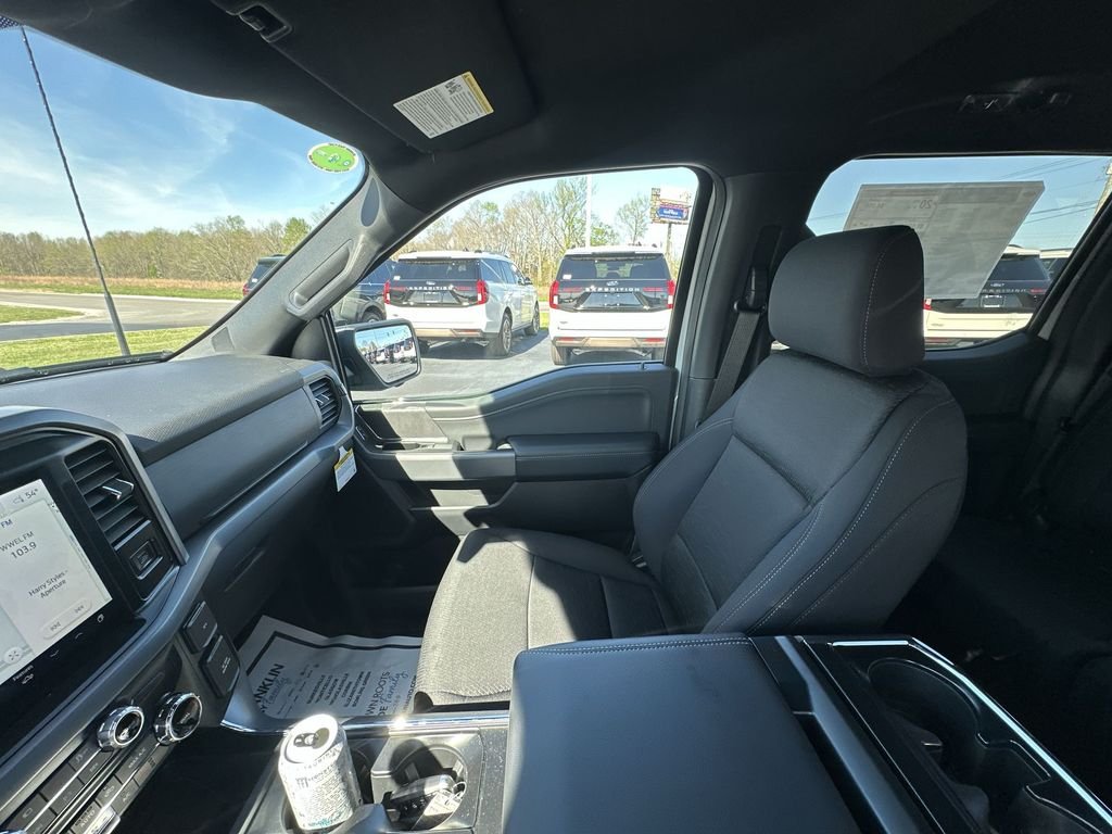 New 2026 White Ford XLT image 11