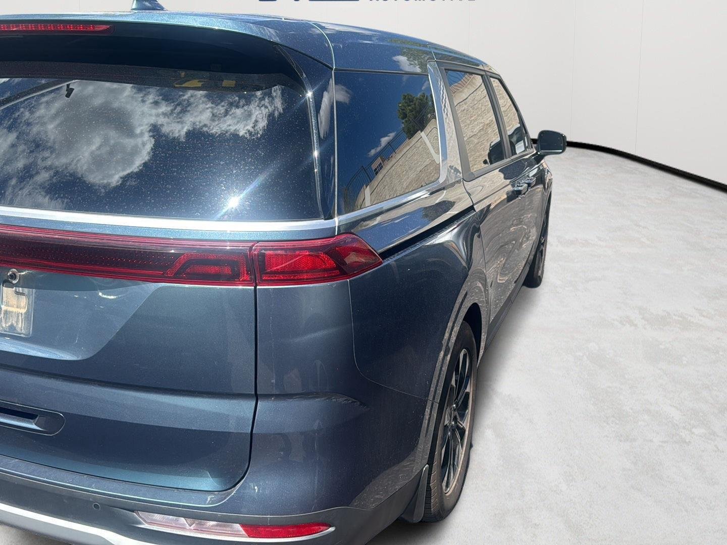 Used 2024 Astra Blue Kia EX image 5