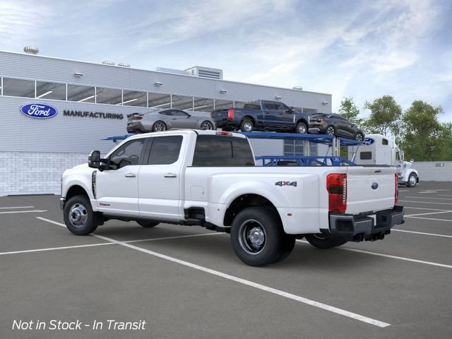 New 2026 Star White Metallic Tri-Coat Ford F-350® Lariat® image 4