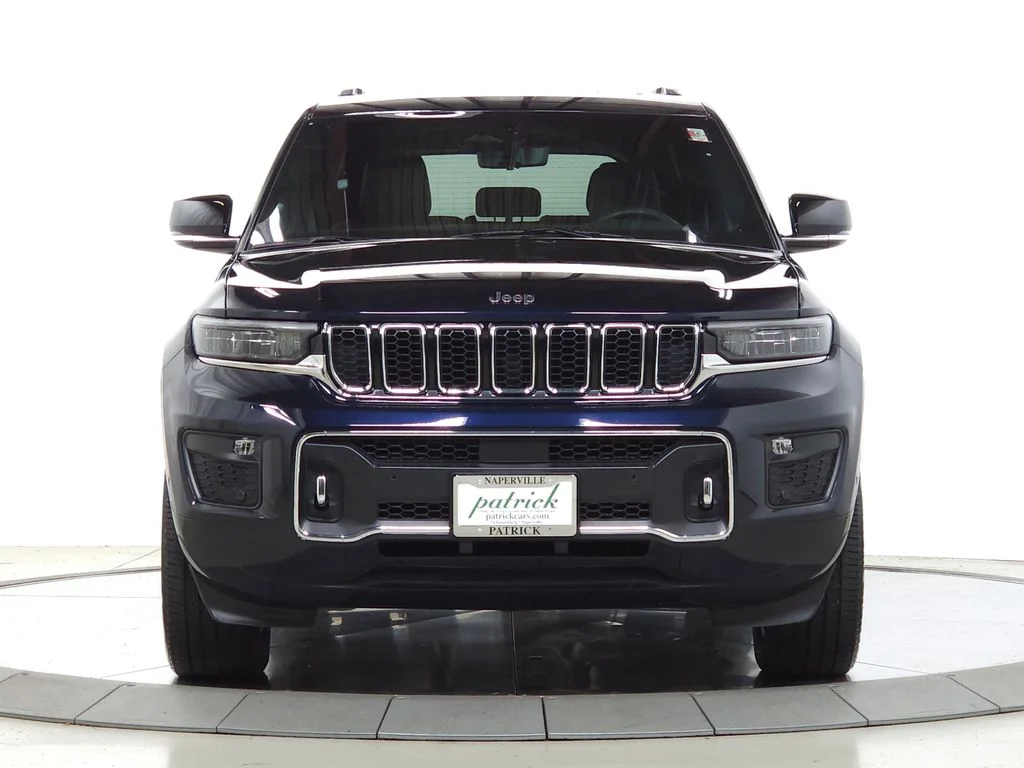 Used 2023 Black Jeep Overland image 11
