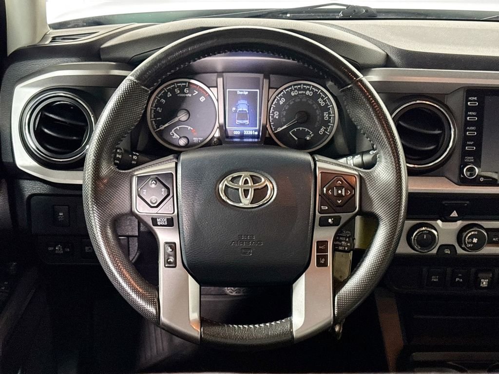 Used 2020 White Toyota SR5 image 13