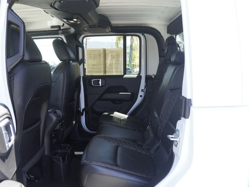 Certified Used 2023 White/off-white Jeep High Altitude image 27