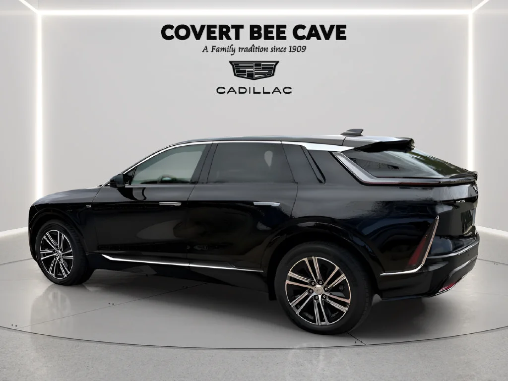 2027 Cadillac LYRIQ Luxury - Photo 7