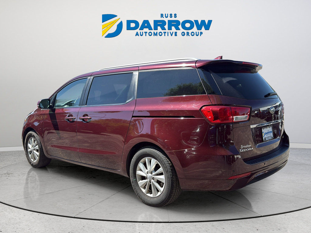 Used 2017 Red Kia LX image 3